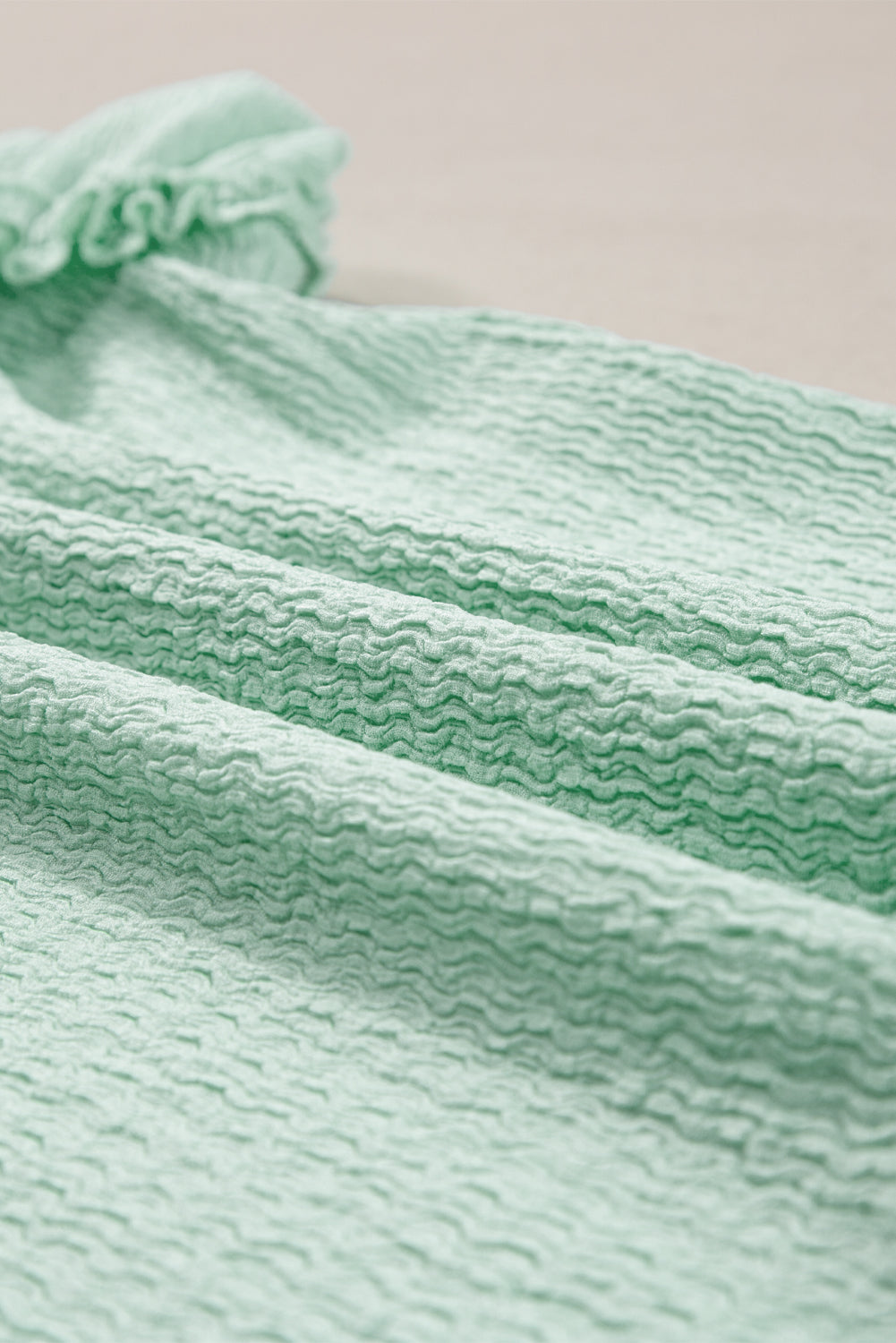 Claramente Aqua Ruffle Strap Crinkle Regata Texturizada