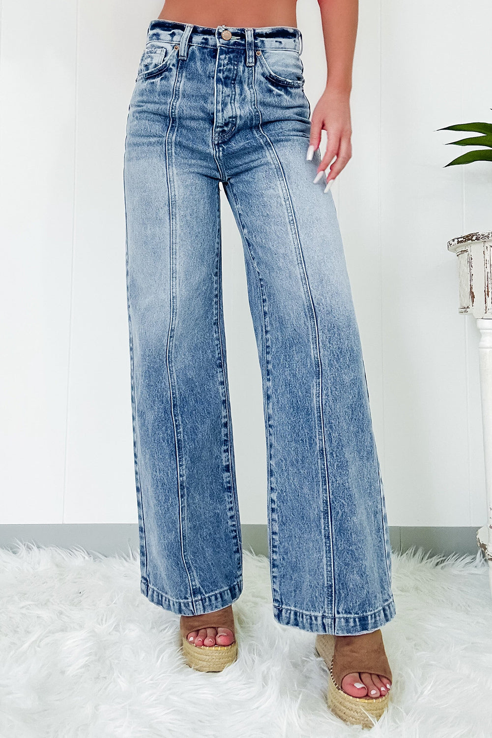 Jeans de cintura alta com costura central azul crepúsculo e perna larga