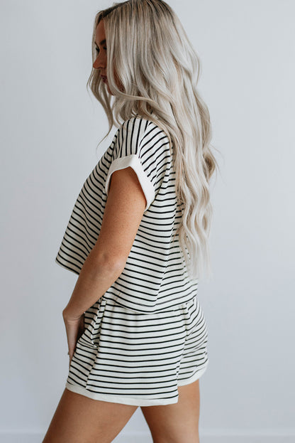 Ensemble t-shirt et short à rayures blanches et bords contrastés