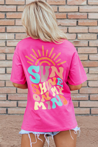 Camiseta com estampa SUNSHINE ON MY MIND rosa brilhante