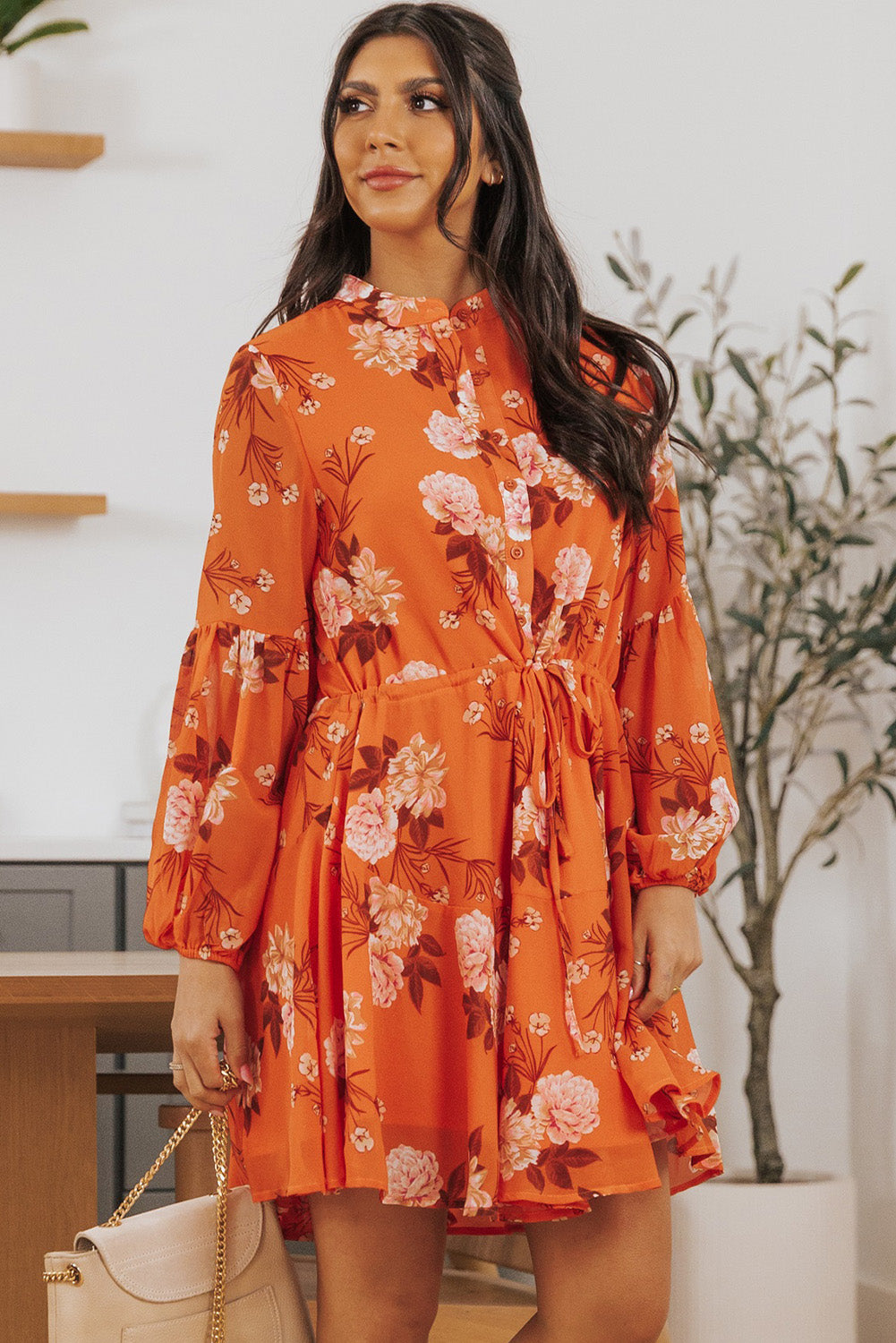 Robe fluide vintage à imprimé floral avec cordon de serrage