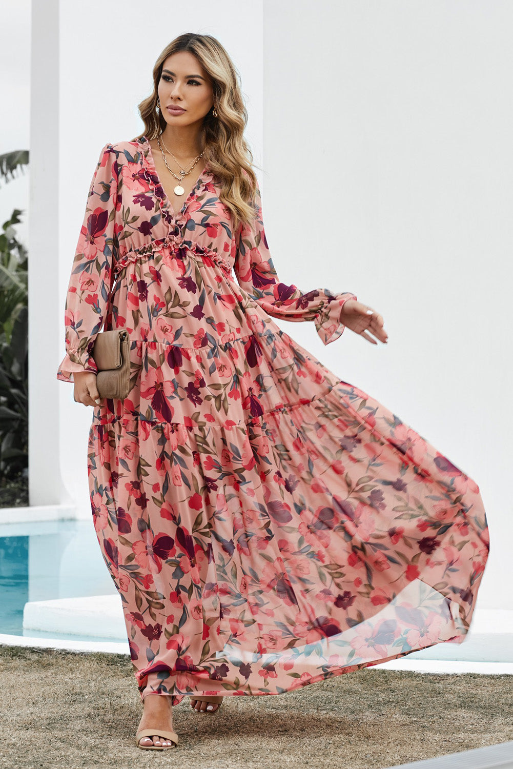 Vestido maxi em camadas com babados Wild Lotus