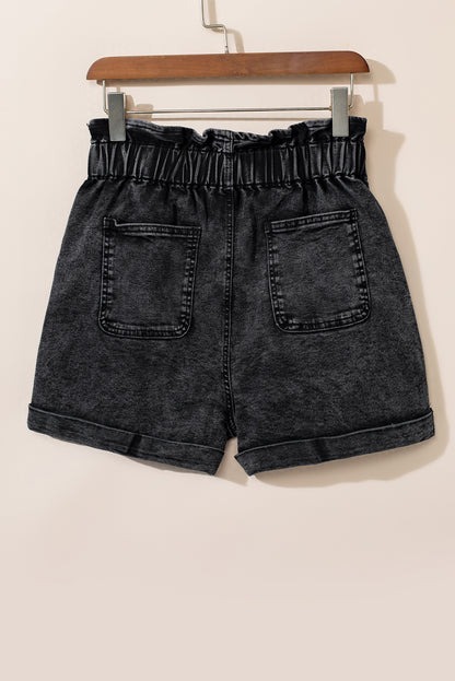 Shorts jeans preto vintage lavado com babados de cintura alta