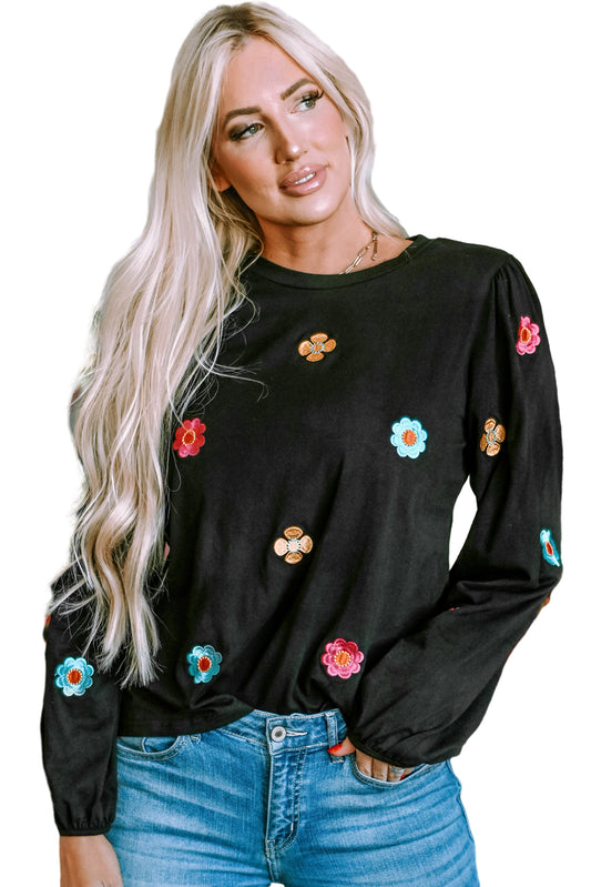 Top de manga bufante bordado floral preto