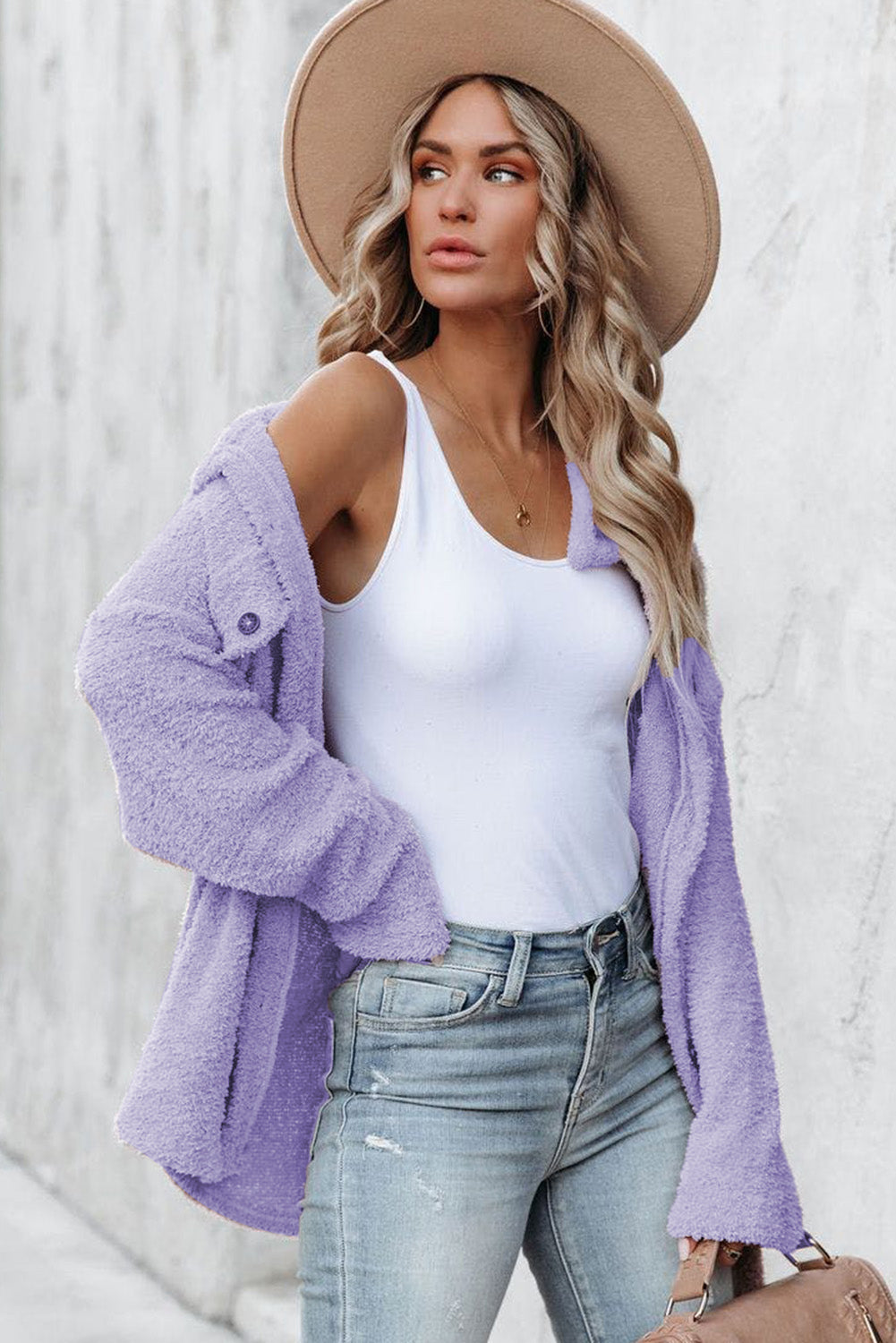 Veste chemise violette boutonnée en peluche avec poches