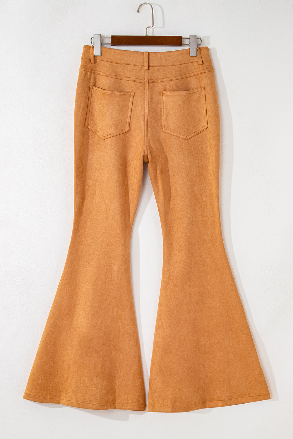 Pantalon évasé en daim marron à coutures apparentes avec poches