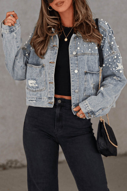 Veste en jean courte bleu ciel effet vieilli avec perles et étoiles