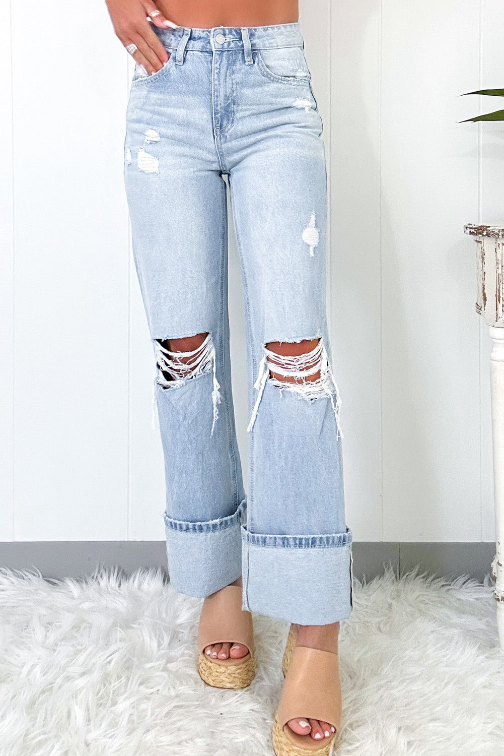 Jeans Beau Blue Light Wash desgastados Flare