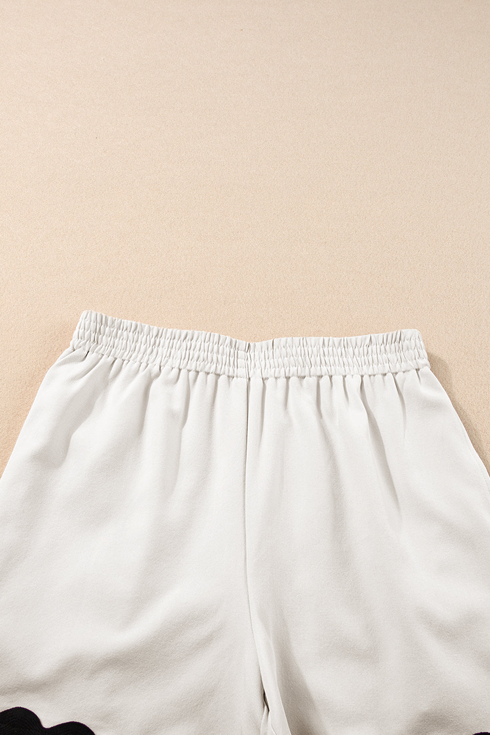 Ensemble débardeur blanc à bordure Ricrac et short à taille élastique