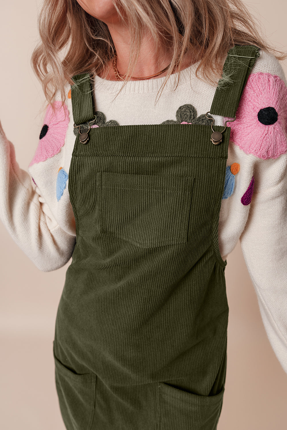 Vestido de veludo cotelê sem mangas com bolsos frontais sólidos verde vinhedo