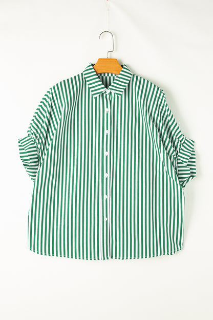 Camisa grande com manga Dolman listrada verde