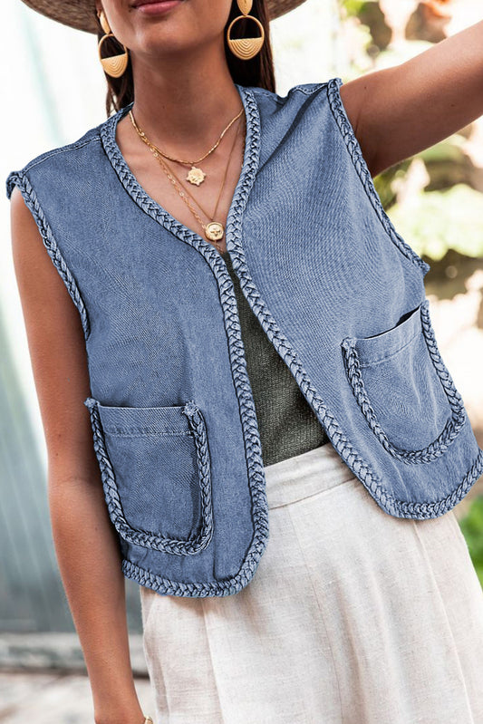 Ashleigh - Gilet en jean bleu avec poches et bordure tressée