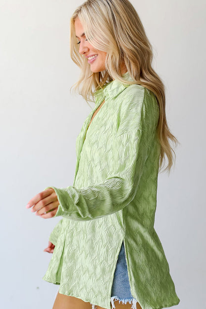 Chemise décontractée texturée fendue sur le côté Laurel Green